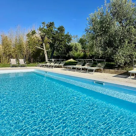 The Girasole In Historic With Pool In 3* Сенигаллия